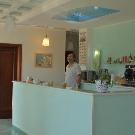 Larus Hotel Sangineto Luaran gambar