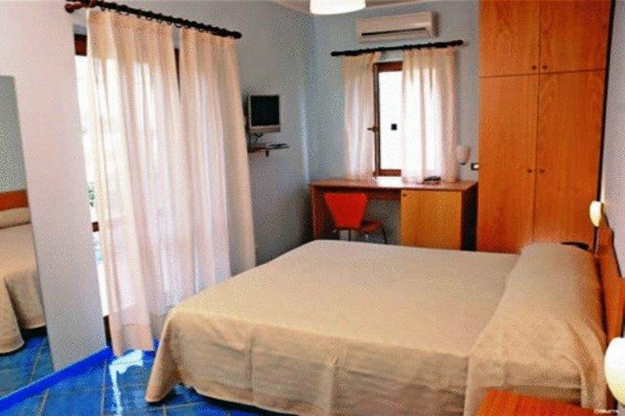 Larus Hotel Sangineto Luaran gambar